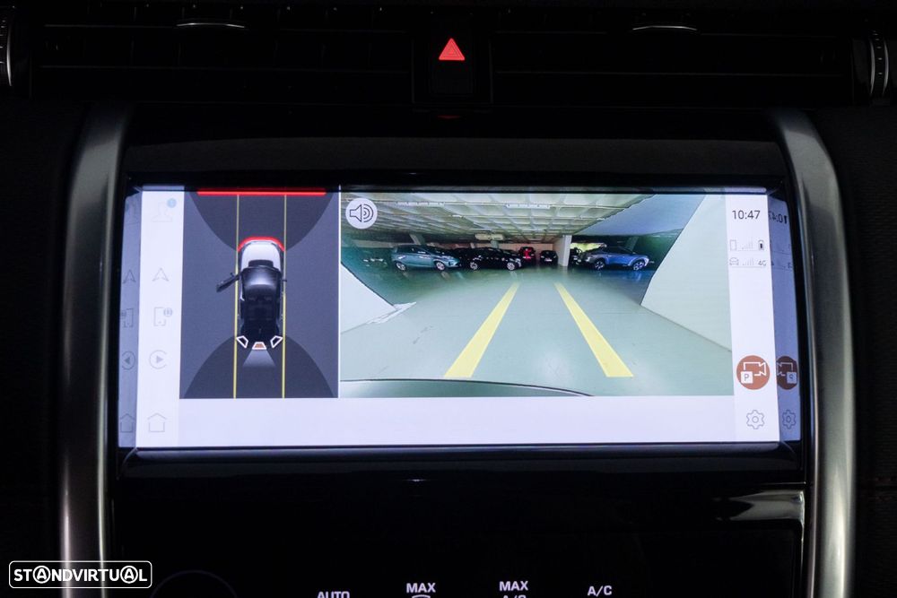 Land Rover Discovery Sport 1.5 I3 P300e AWD R-Dynamic SE - 26