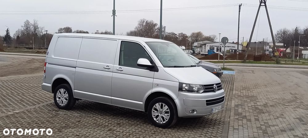 Volkswagen Transporter T5 - 5