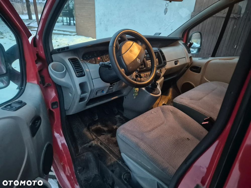 Renault Trafic - 9