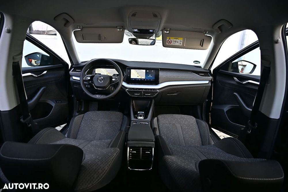 Skoda Octavia 2.0 TDI DSG Style - 27