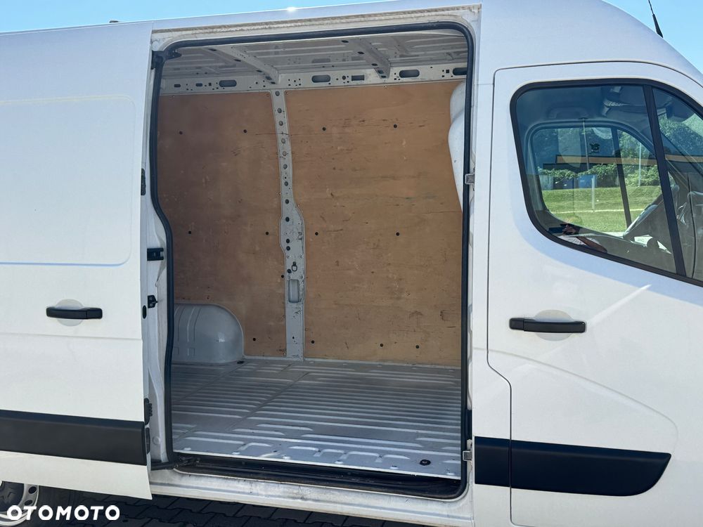 Renault Master - 10