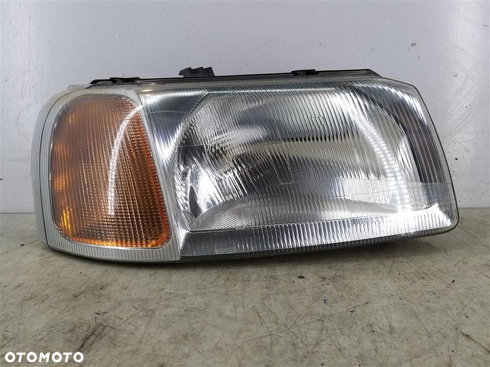 Reflektor lampa przód prawa LAND ROVER FREELANDER I 1996-2000R PRZED LIFT - 1