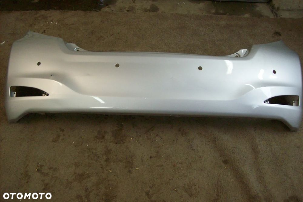 ZDERZAK TYLNY TOYOTA YARIS III 4XPDC