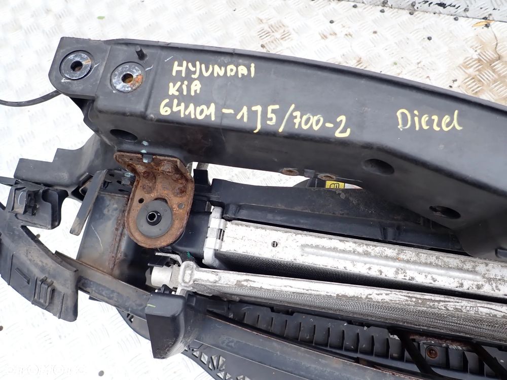 PAS PRZEDNI CHŁODNICA BELKA HYUNDAI I20 LIFT  64101-1J5/700-2  DIESEL - 4