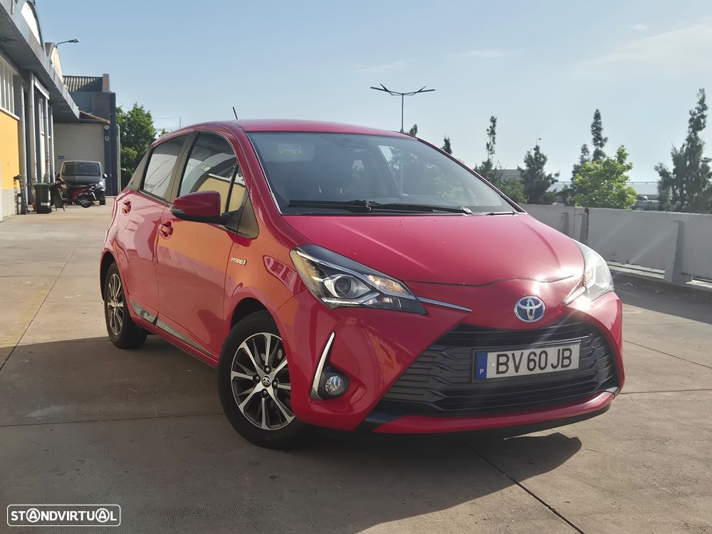 Toyota Yaris 1.5 HSD Comfort +P.Style+Navi - 1