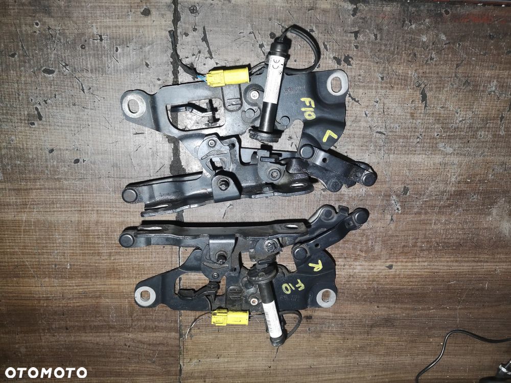 ZAWIAS NABÓJ MASKI POKRYWY SILNIKA PRAWY LEWY BMW 5 F10 F11 7263056 7263055 - 1