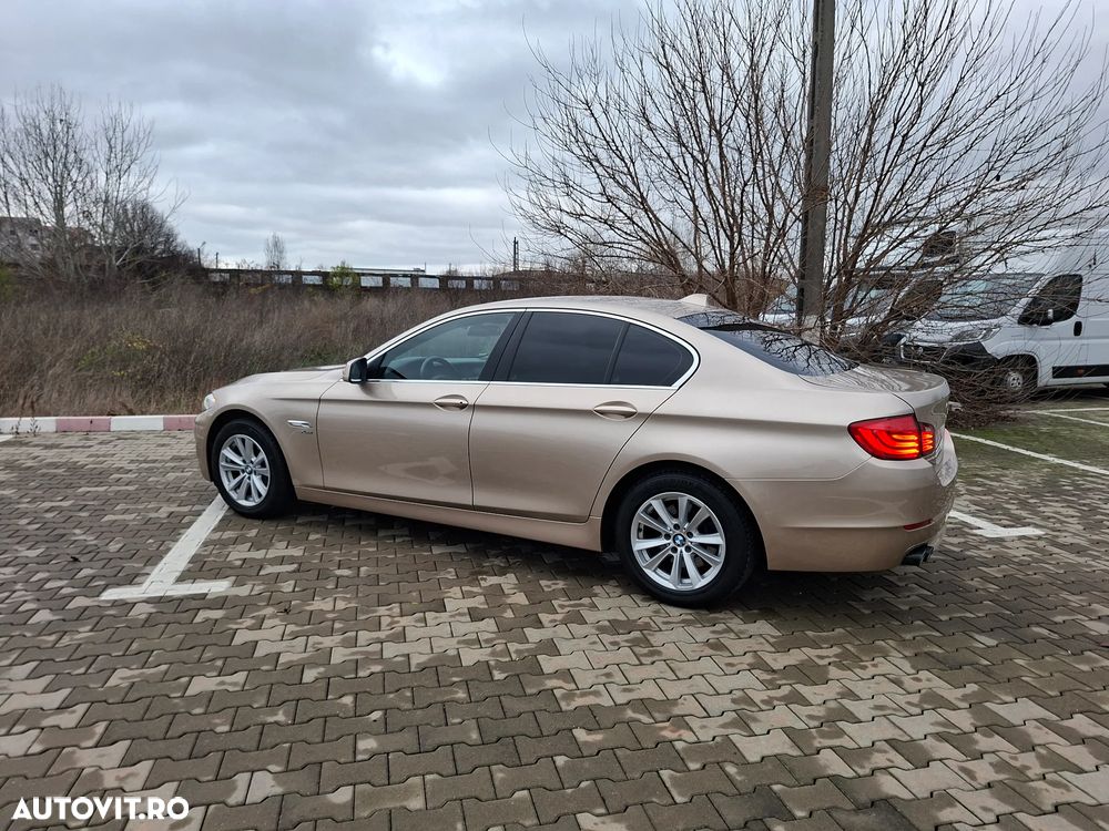 BMW Seria 5 525d xDrive AT - 6
