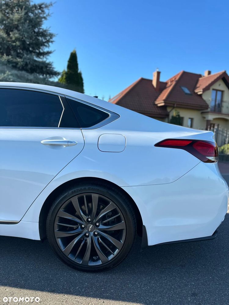 Genesis G80 - 5