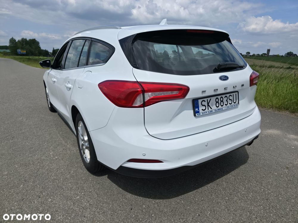 Ford Focus 1.5 EcoBlue Connected - 6