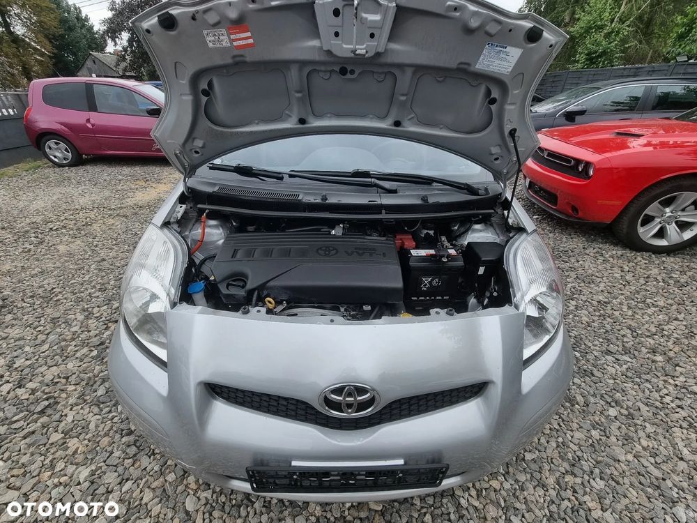 Toyota Yaris 1.33 Sol - 15