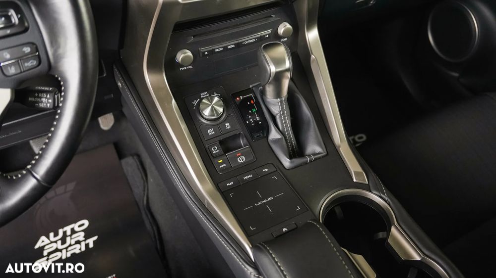 Lexus Seria NX 300 AWD Business - 16