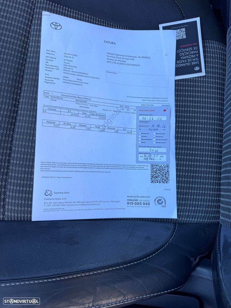 Toyota Auris Touring Sports 1.8 HSD Exclusive +Sky+Navi - 29