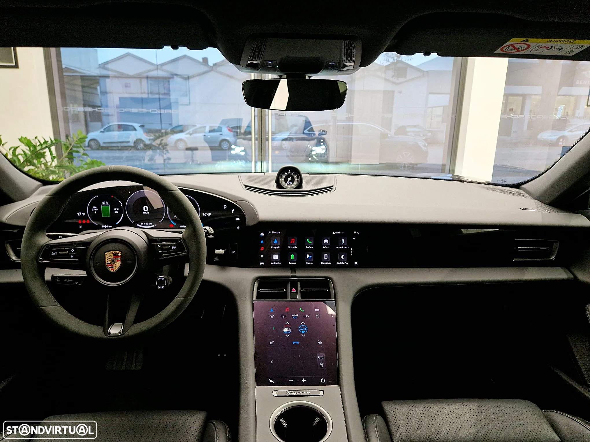 Porsche Taycan Sport Turismo Standard - 28