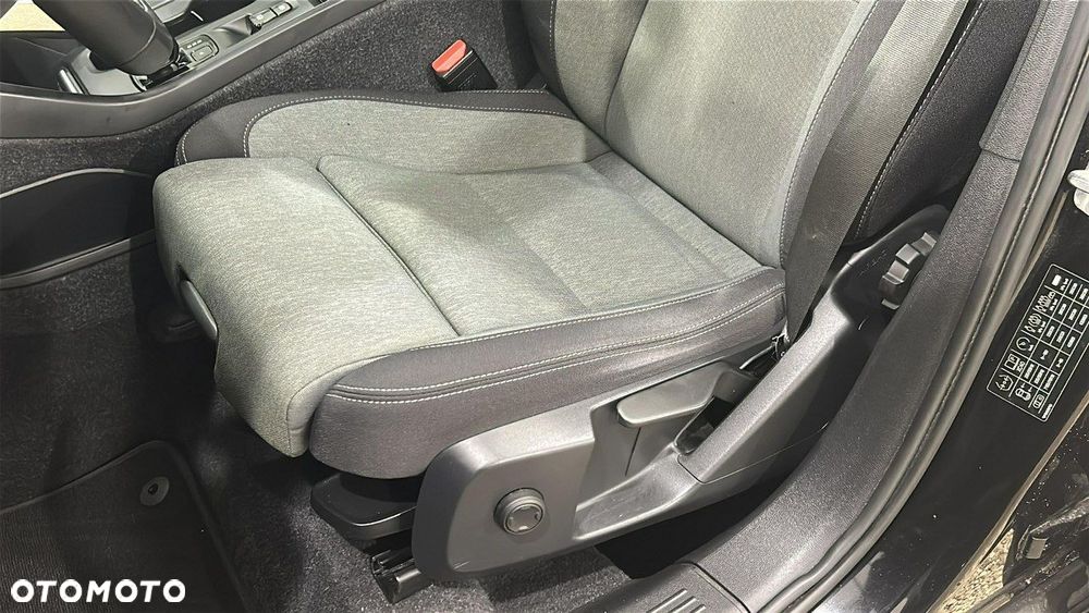 Volvo XC 40 B3 Core - 17