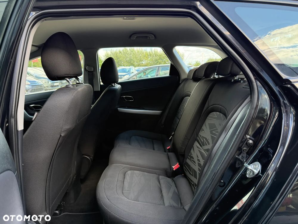 Kia Ceed 1.6 GDI Platinum Edition - 10