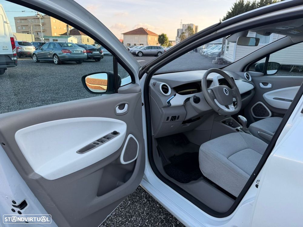 Renault Zoe - 15