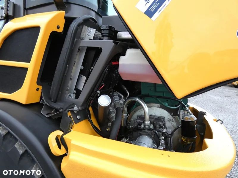 Volvo L20F Z Niemiec / Tylko 2.300mtg / Stan Idealny / - 12