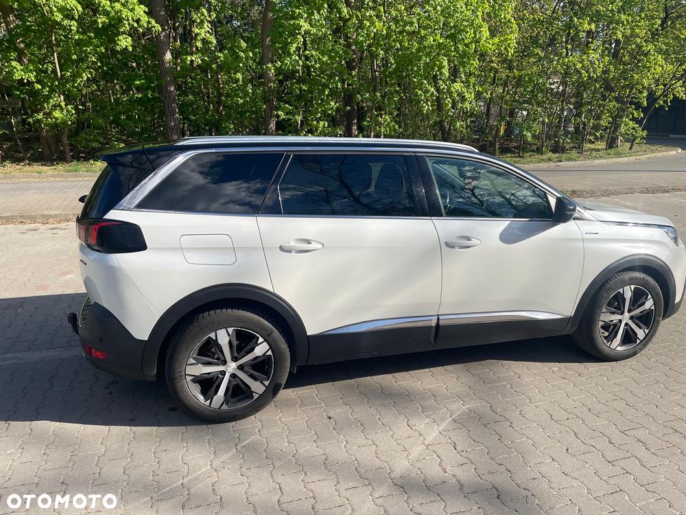 Peugeot 5008 - 10