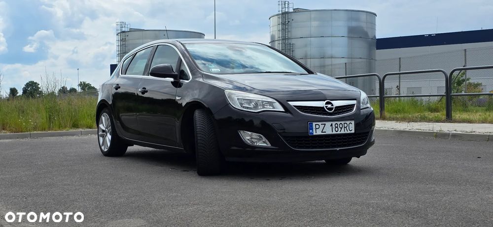 Opel Astra 2.0 CDTI Enjoy S&S - 2