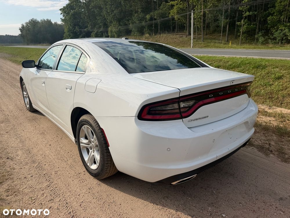 Dodge Charger - 13