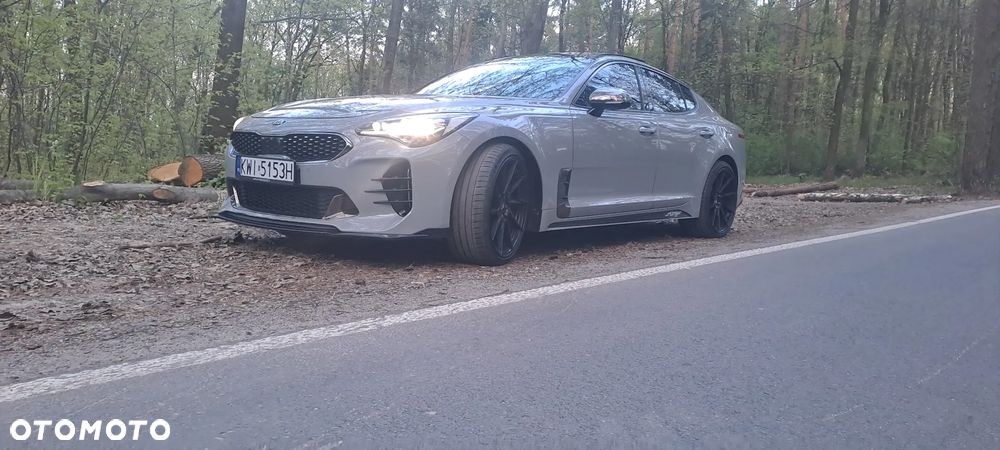 Kia Stinger 2.0 T-GDI GT Line - 6