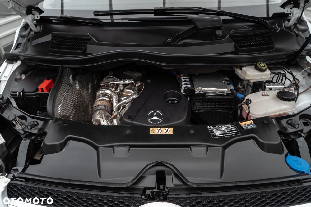 Mercedes-Benz Klasa V 300 d 4-Matic 9G-Tronic (ekstra d³) - 38