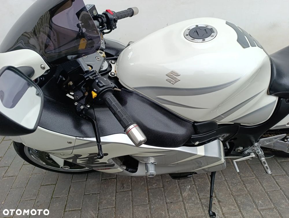Suzuki GSX-R - 12