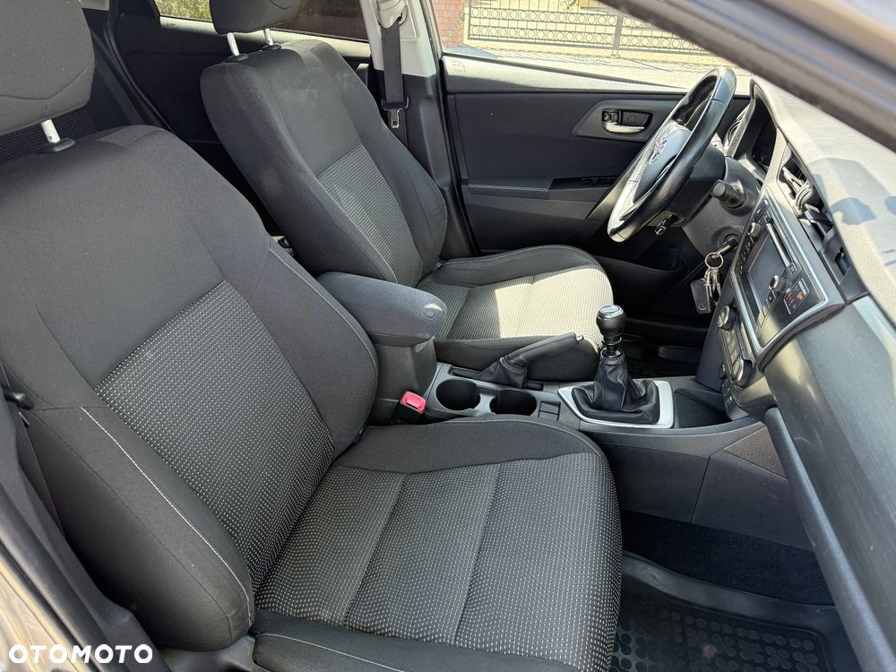 Toyota Auris - 9
