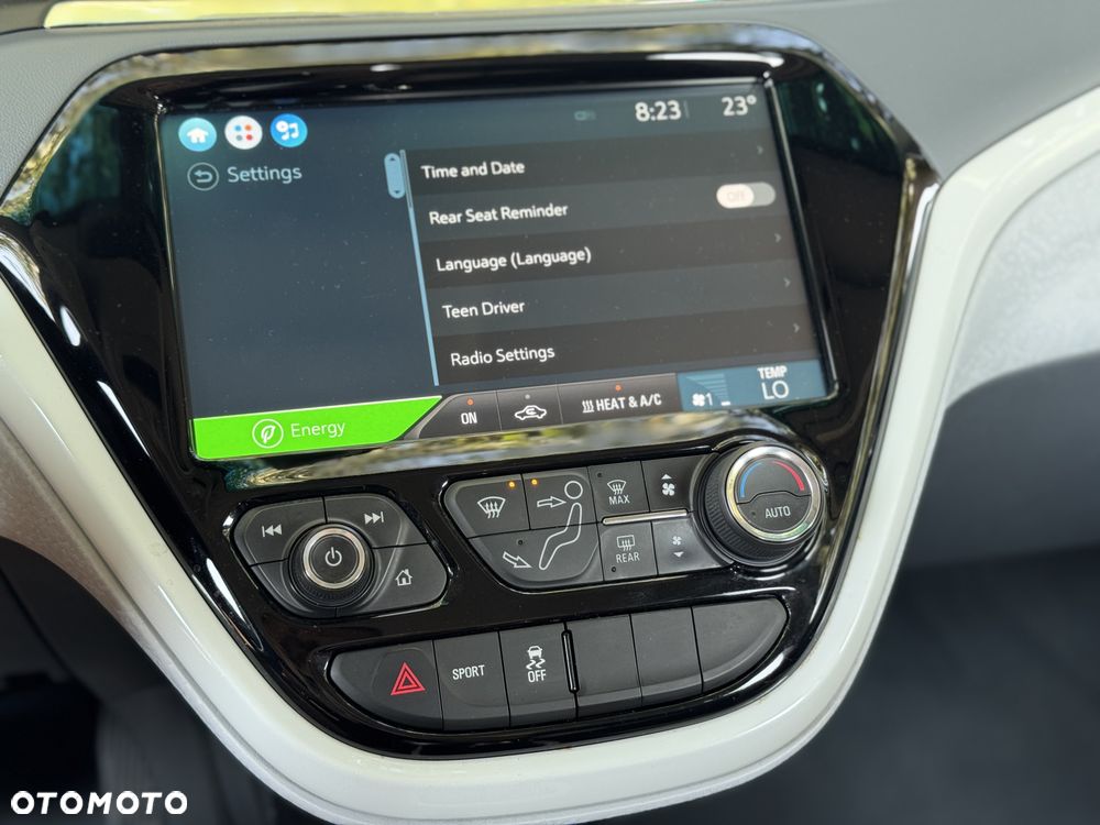 Chevrolet Bolt - 33
