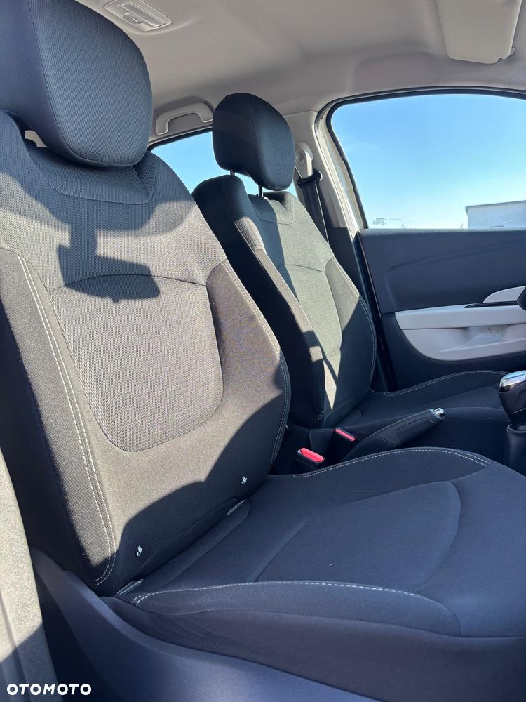 Renault Captur 1.0 TCe Intens - 15