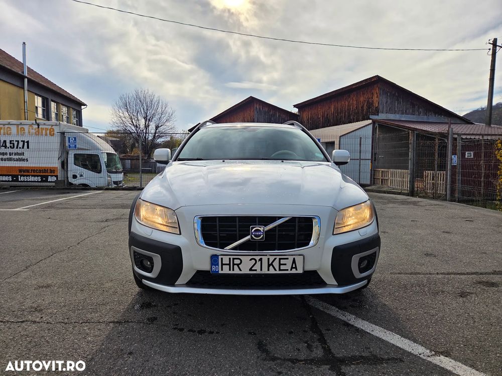 Volvo XC 70 - 8