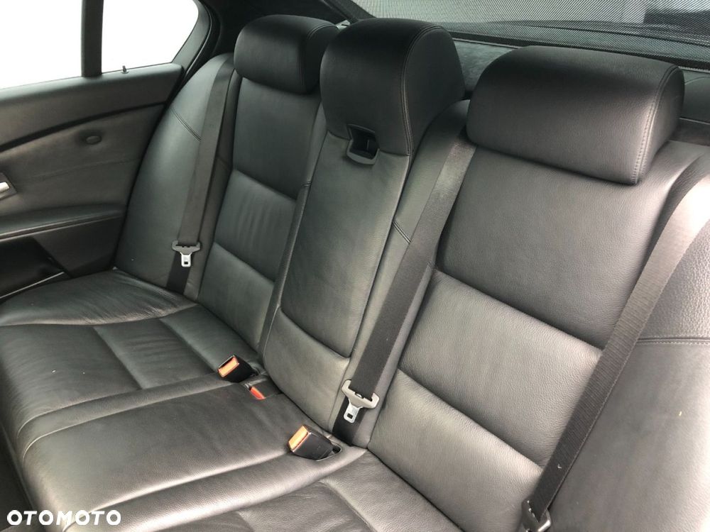 BMW M5 Standard - 25