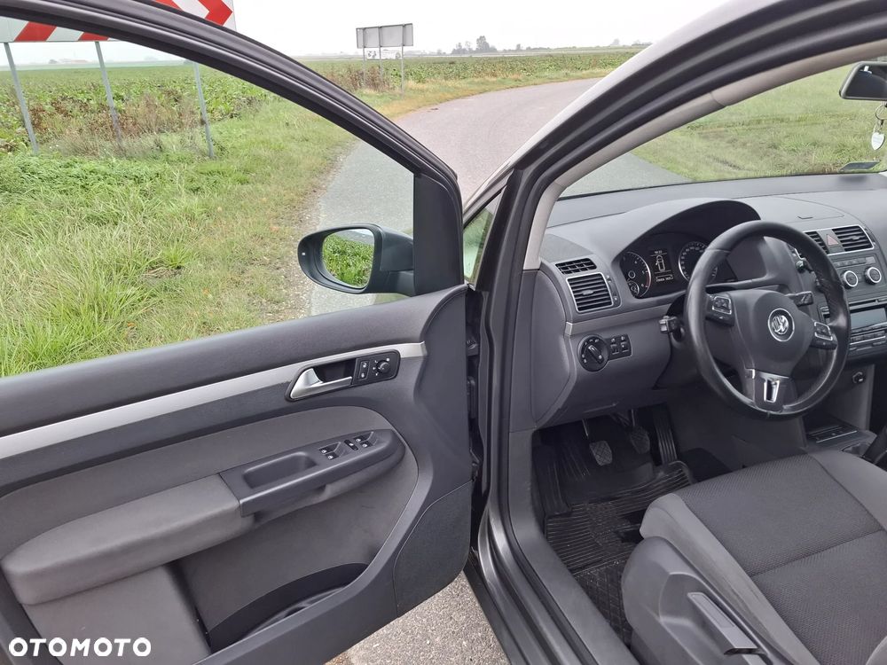 Volkswagen Touran 1.6 TDI DPF Comfortline - 9