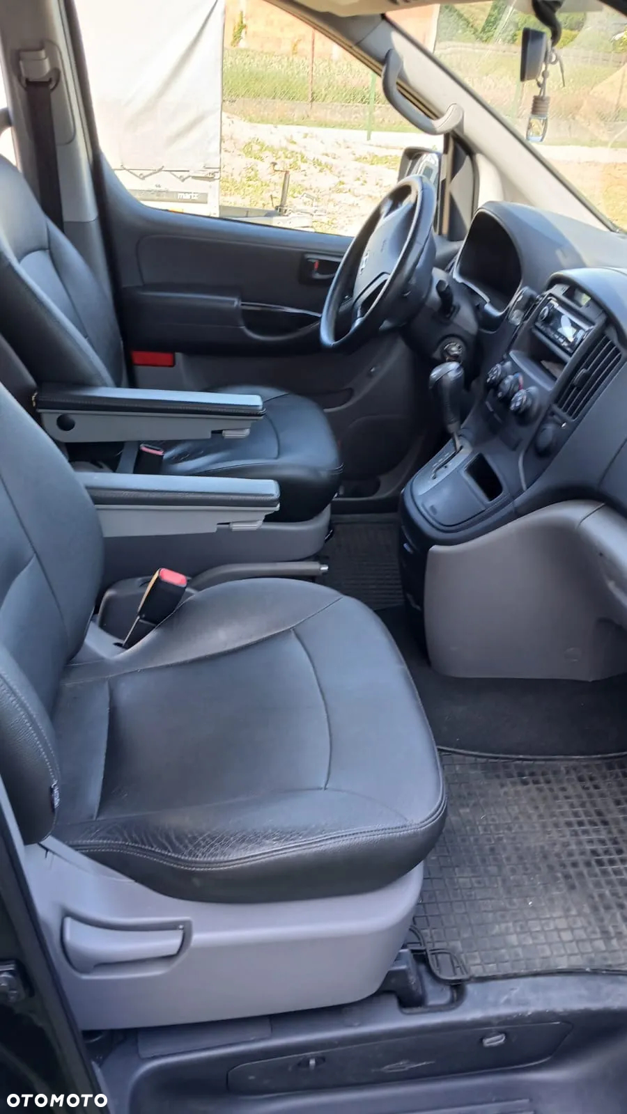 Hyundai H-1 - 10