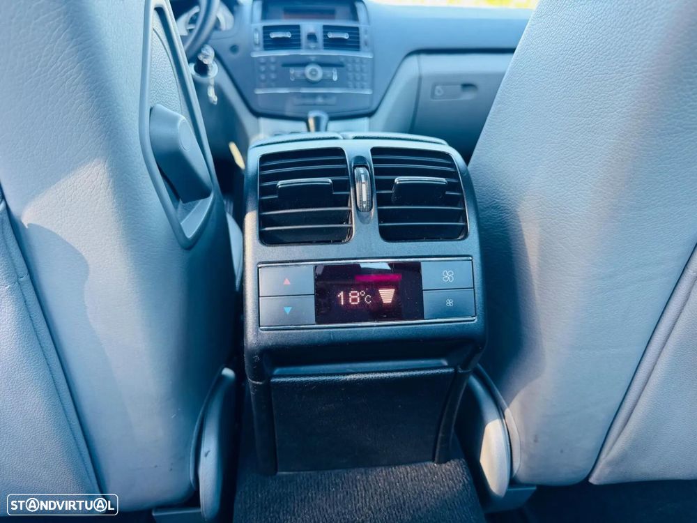 Mercedes-Benz C 220 CDi Avantgarde BlueEfficiency Aut. - 39
