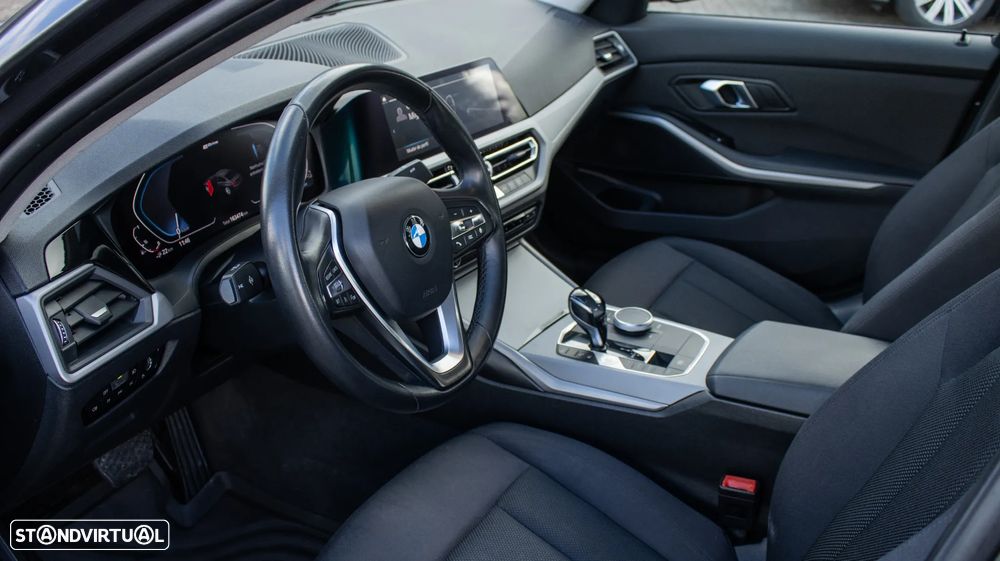 BMW 330 e Corporate Edition Auto - 25