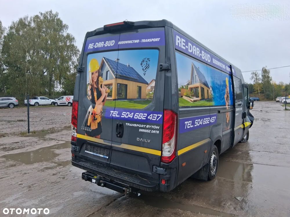 Iveco Daily 35s18 7 osobowy L4H3 - 4