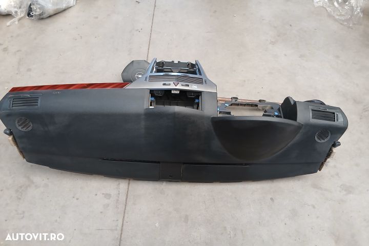 Plansa bord 13168455 13191825 13168455 13191825 Opel Astra H [2004 - - 4