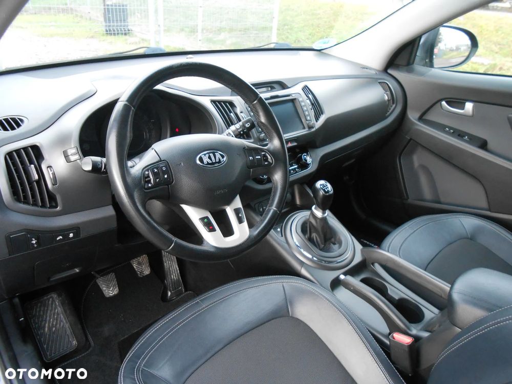 Kia Sportage 1.7 CRDI 2WD Spirit - 12