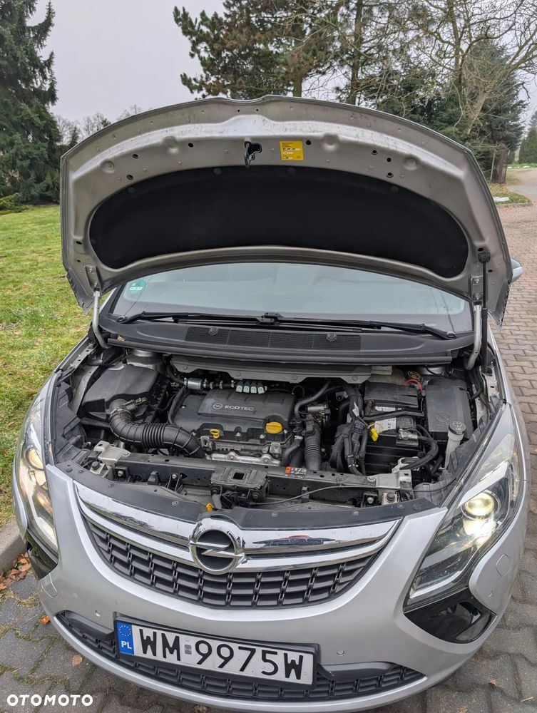 Opel Zafira 1.4 T Cosmo EU6 - 21