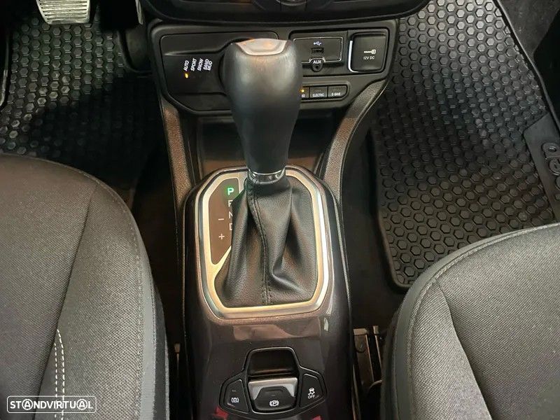 Jeep Renegade 1.3 TG S - 13