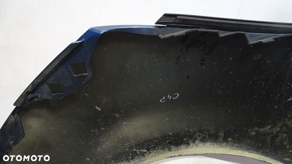 BŁOTNIK PRAWY PRZEDNI CITROEN C4 PICASSO 1.6HDI - 12