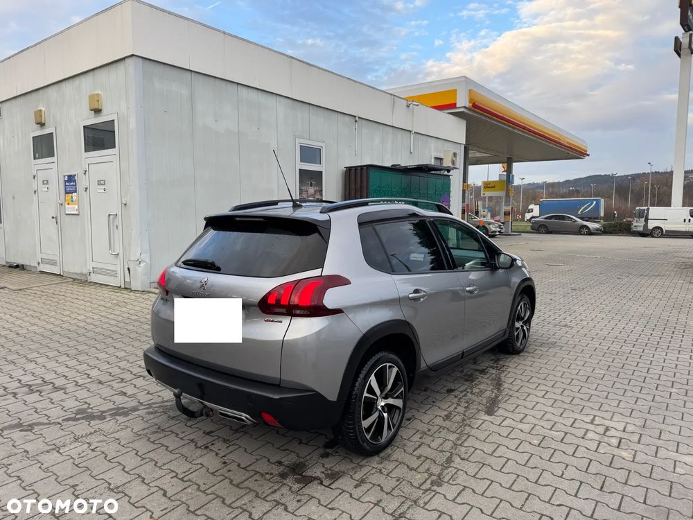 Peugeot 2008 1.2 Pure Tech GPF Allure S&S EAT6 - 5