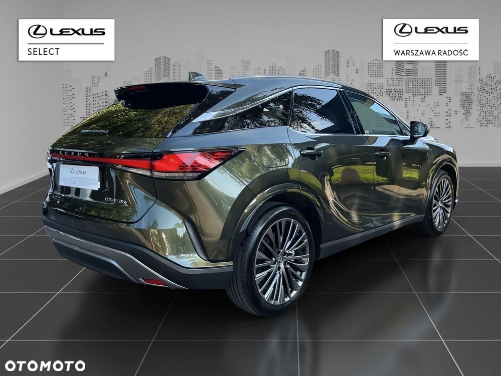 Lexus RX 450h+ Omotenashi - 3