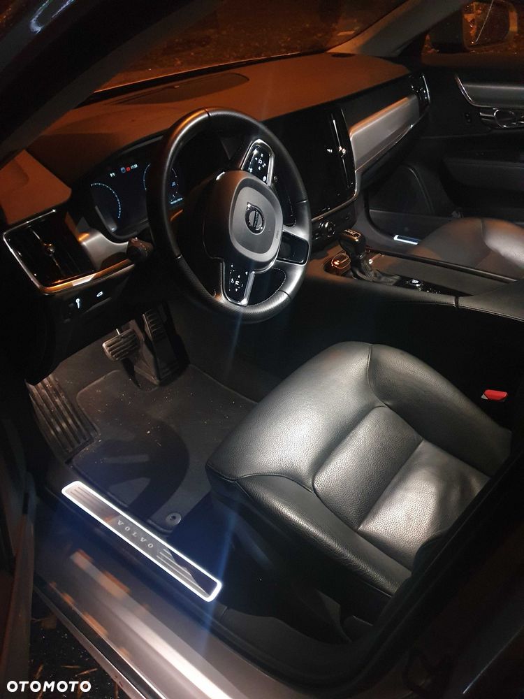 Volvo S90 - 8