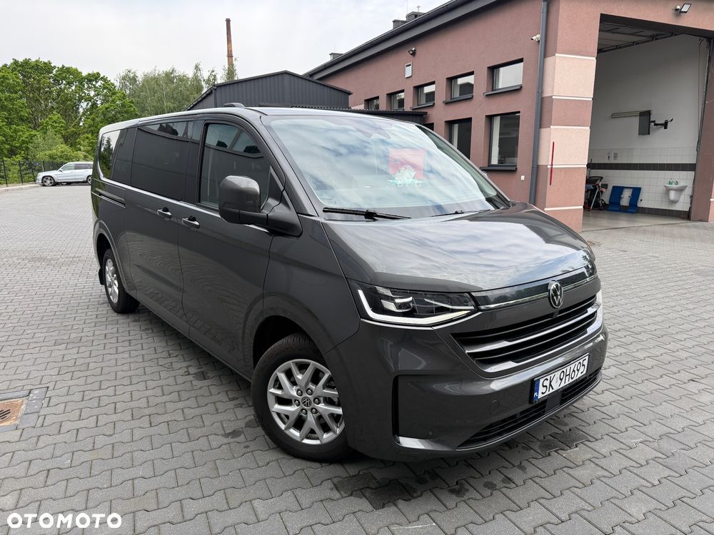 Volkswagen Caravelle - 1