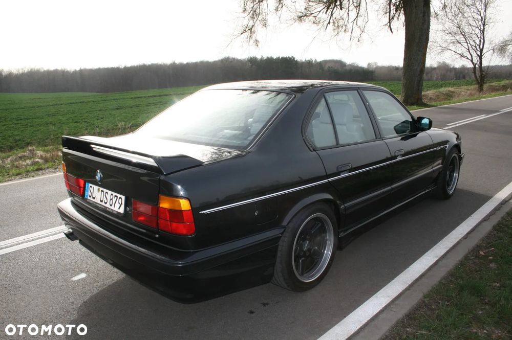 BMW Seria 5 - 16
