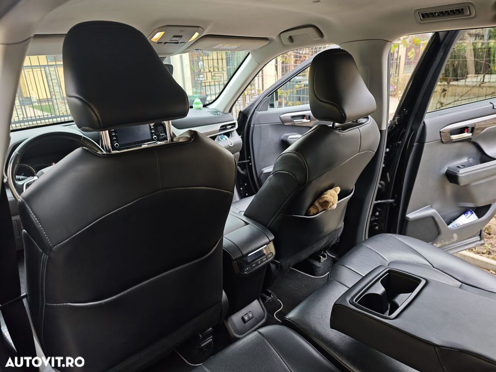 Toyota Highlander 2.5 L Hybrid Dynamic Force 248CP Exclusive Metallic - 12