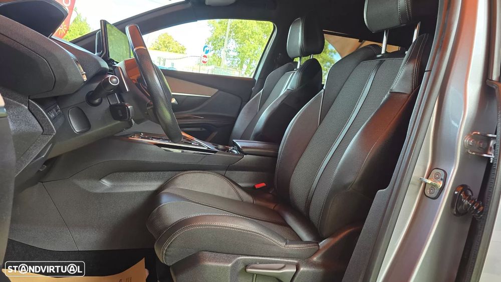 Peugeot 5008 1.2 Hybrid GT e-DCS6 - 12