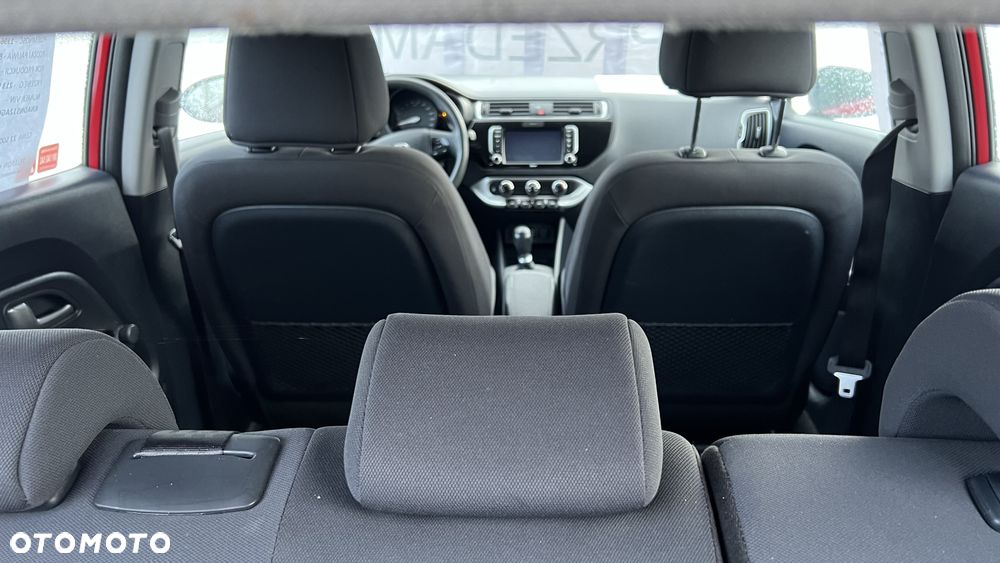 Kia Rio 1.4 Business Line - 14